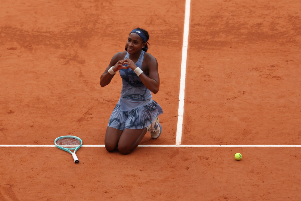 因某些政治 因某些政治